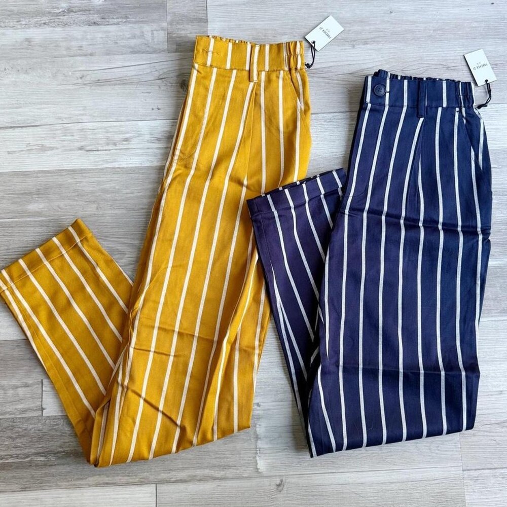 Forever 21 Striped Pants Size Small